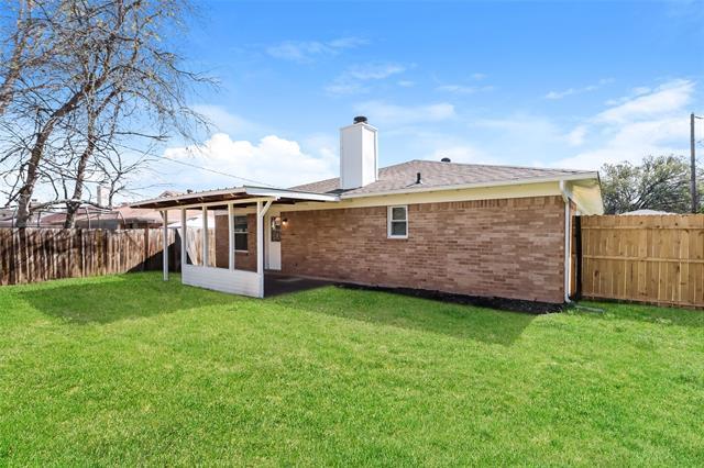 Building Photo - 520 Allencrest Dr