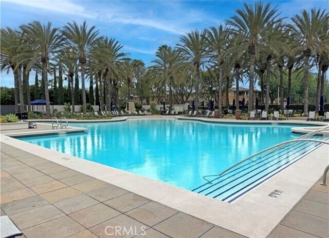 Building Photo - 94 Chantilly