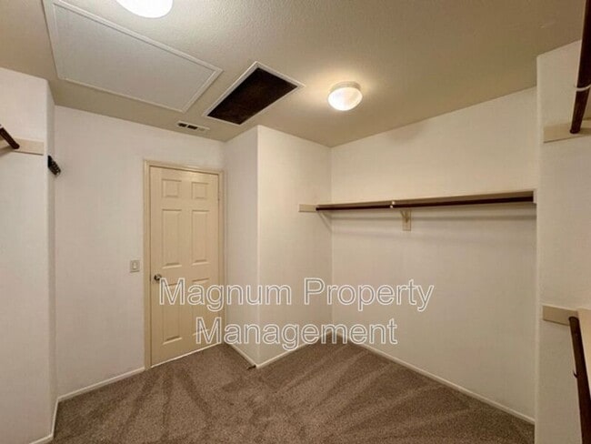 Building Photo - 36953 Ascella Ln