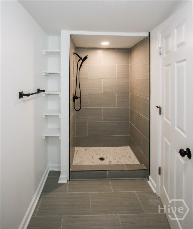 Building Photo - 1904 E 51st St