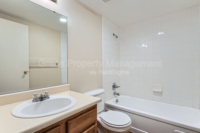 Building Photo - 2225 E Buchtel Blvd