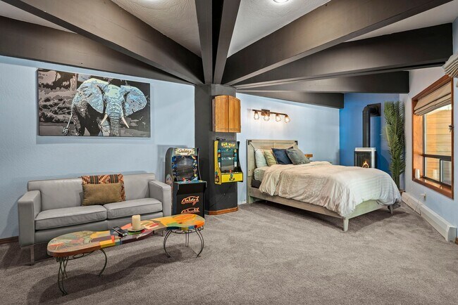 Building Photo - Mill Creek Estate Retreat | Incline Village