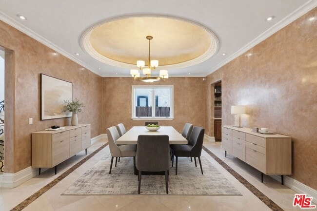 Building Photo - 2023 Parnell Ave