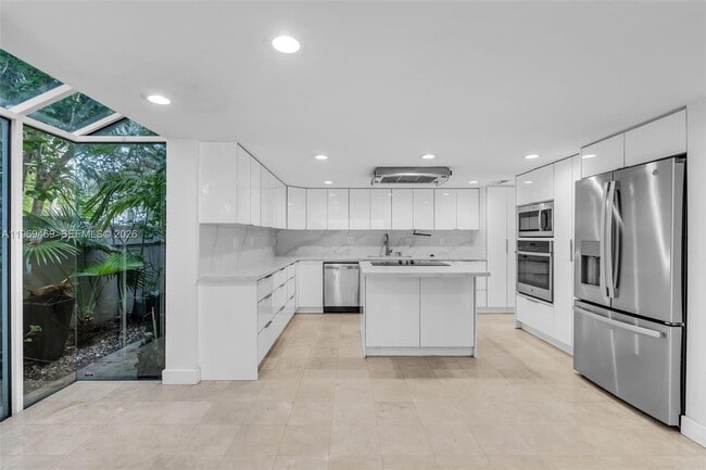 Building Photo - 1769 Wa Kee Na Dr