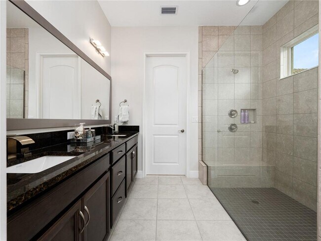 Building Photo - 13494 Abberwick Dr