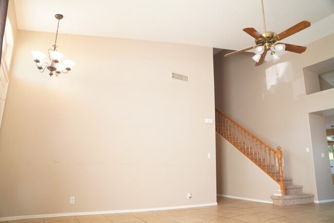 Building Photo - Beautiful Chandler Rental Dobson & Ray