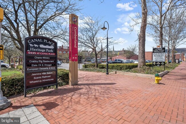 Building Photo - 13 N Allegany St