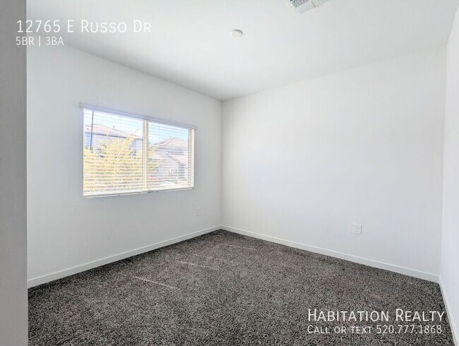 Building Photo - 12765 E Russo Dr