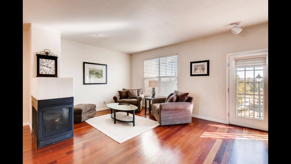 Building Photo - 324 E Fountain Blvd