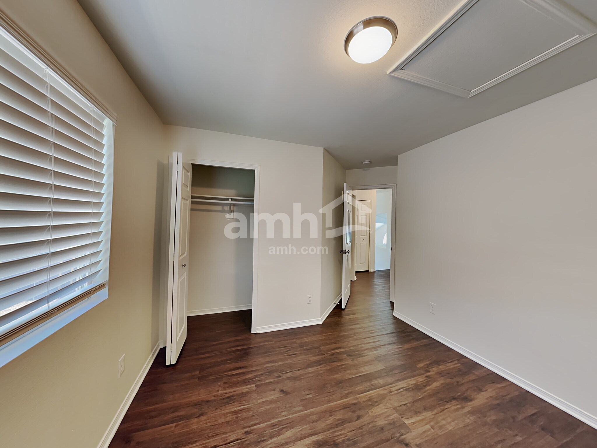 Building Photo - 5616 Marabou Way