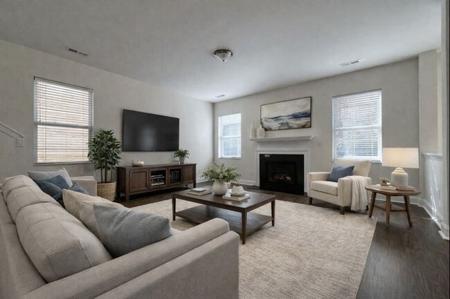 Building Photo - 11907 Carolina Blossom Ln