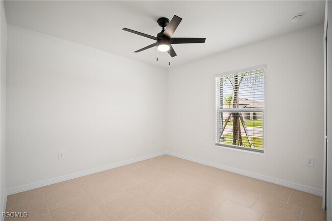 Building Photo - 17633 Paradiso Wy