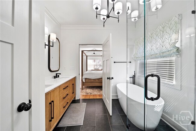 Building Photo - 1060 Cobblestone Ln