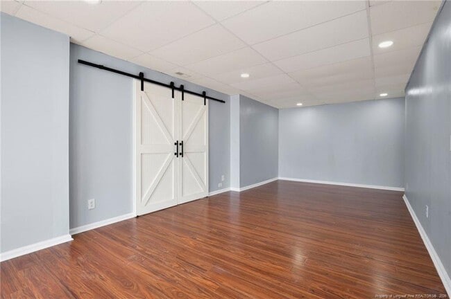 Building Photo - 906 Ponderosa Trail