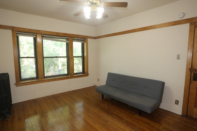 Building Photo - N. Racine