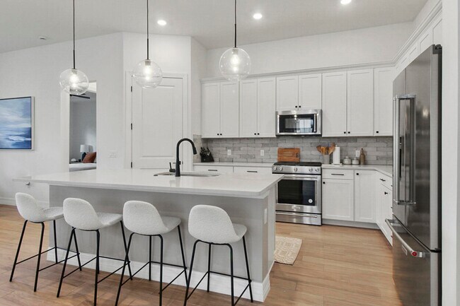 Building Photo - 10369 Northbrook Cir