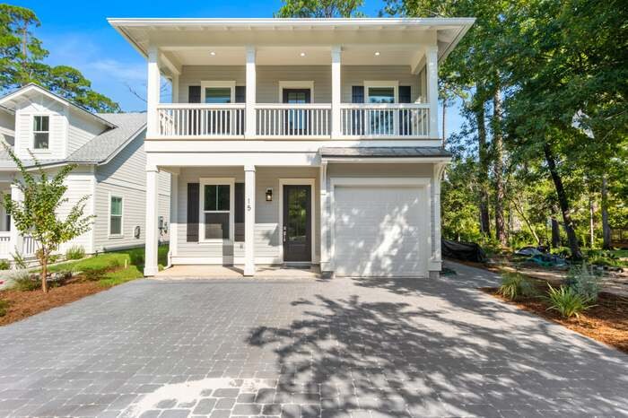 Building Photo - 15 Beacon Point Dr
