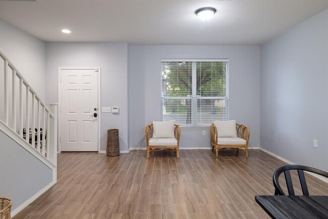 Building Photo - 8716 Panadero Dr