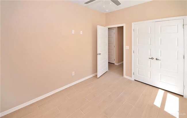 Building Photo - 23 West Dr