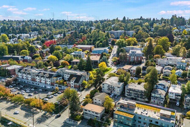Building Photo - 3473 6th Ave NW