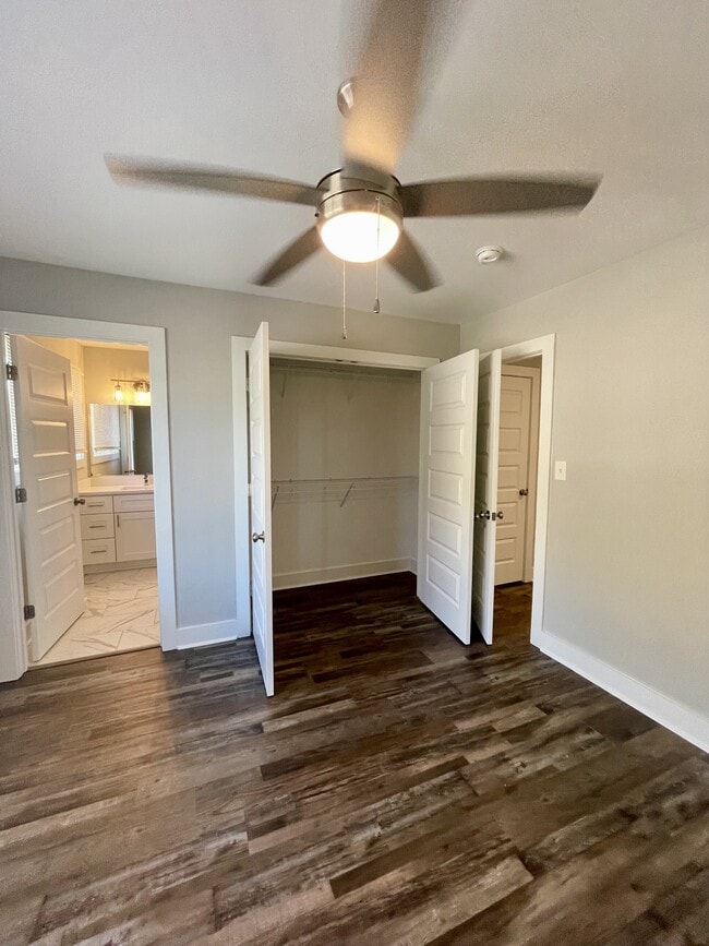 Building Photo - 39 Zentry Pl