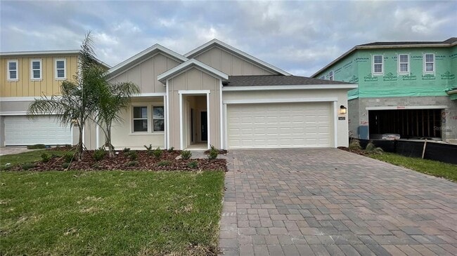 Primary Photo - 5652 Lemon Grass St