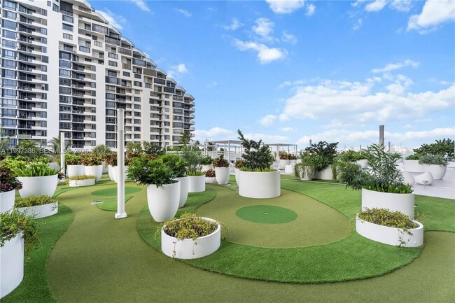 Building Photo - 770 Claughton Island Dr