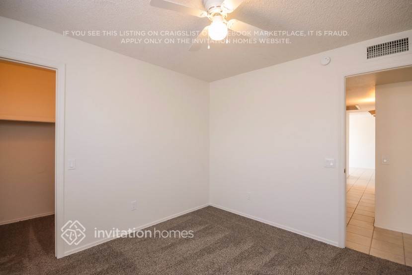 Building Photo - 3338 W Monona Dr