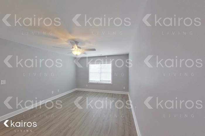 Building Photo - 3717 Oak Leaf Wy