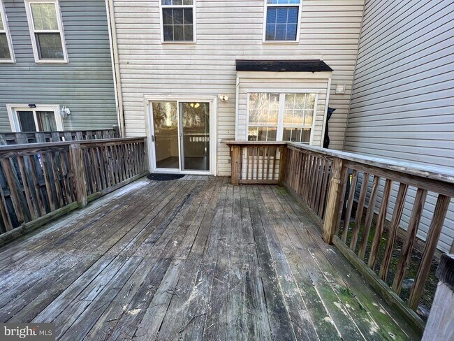 Building Photo - 11541 Brundidge Terrace