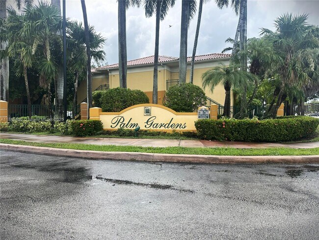 Primary Photo - 7280 NW 114th Ave