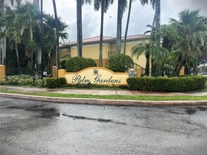 Building Photo - 7280 NW 114th Ave