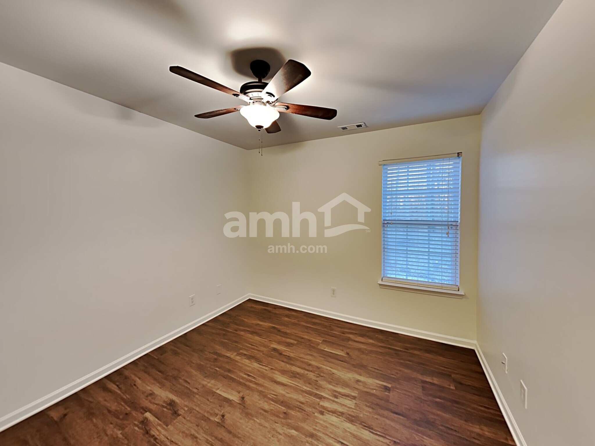 Building Photo - 10630 Turkey Point Dr