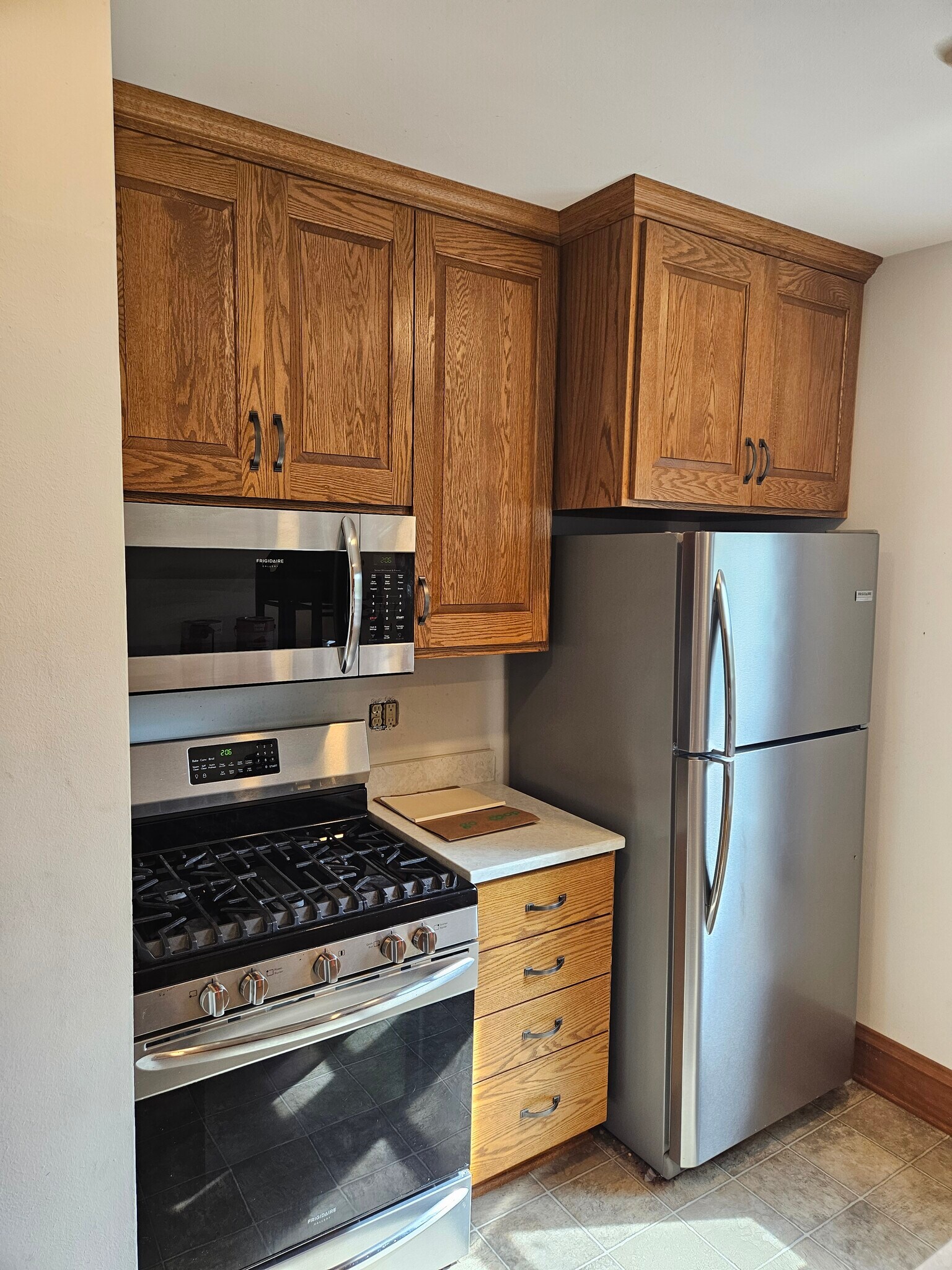 Building Photo - 2567 N 66th St