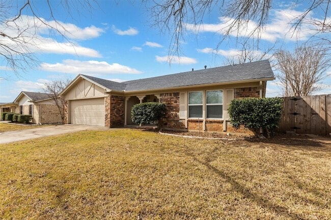 Building Photo - 1605 Morningside Dr