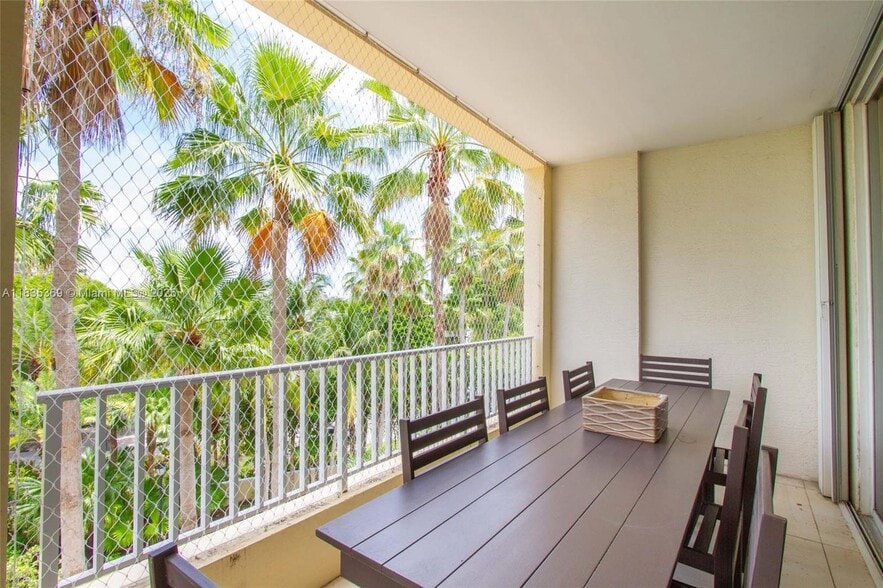 Building Photo - 701 Crandon Blvd