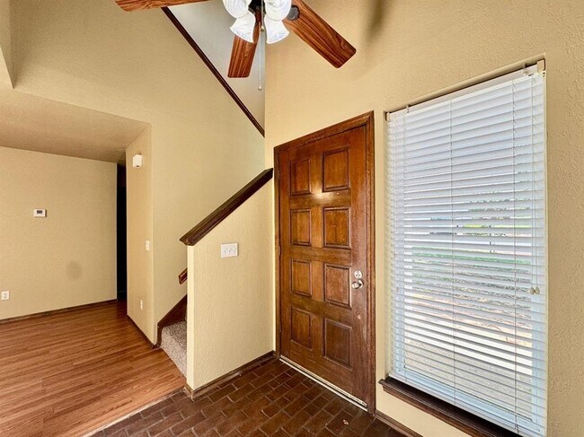 Building Photo - 415 Timberwind Rd