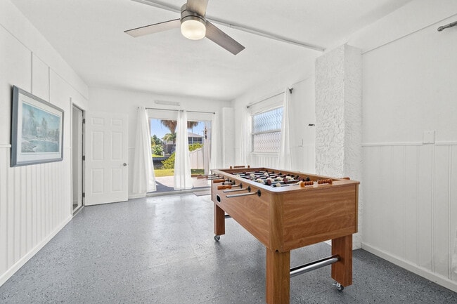 Building Photo - 4004 Centavo Ct