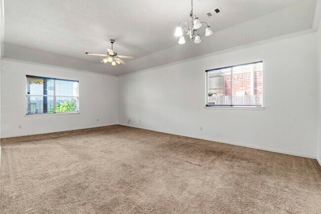 Building Photo - 8203 Loetsch Ridge Way