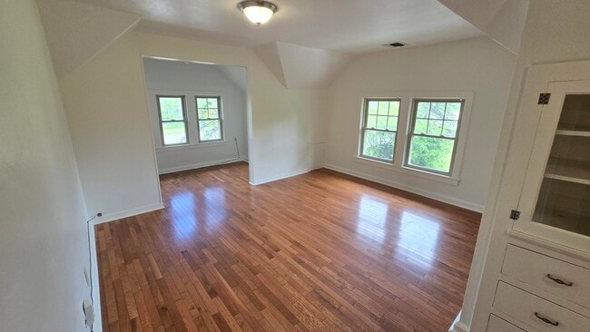 Building Photo - 1401 W Brown Deer Rd
