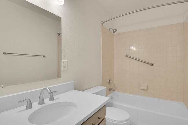 Building Photo - 3172 Buckboard Dr