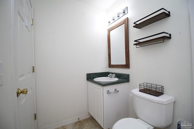 Building Photo - 2007 Marquesas Ln