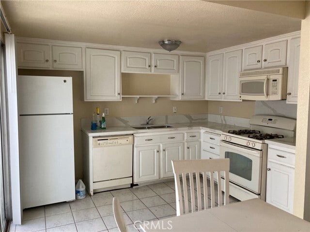 Building Photo - 5640 Riverside Dr