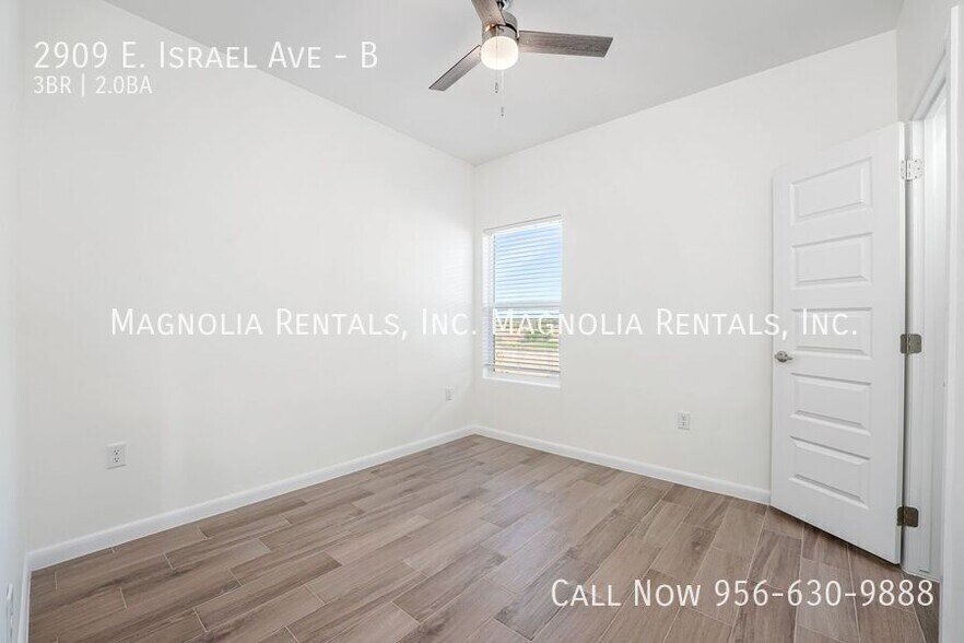 Building Photo - 2909 E Israel Ave