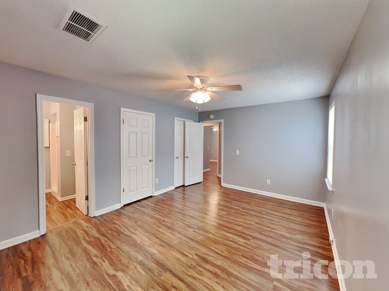 Building Photo - 21 Winslow Ct