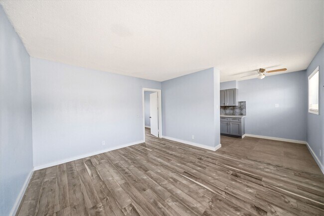 Building Photo - 5534 Eskridge St