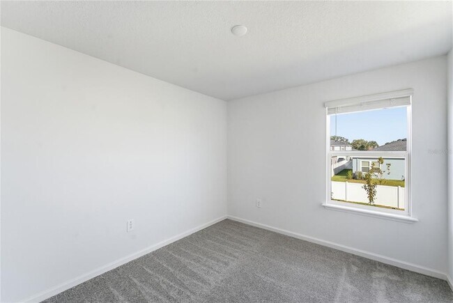 Building Photo - 6680 SW 89th Loop