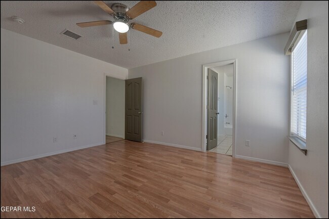 Building Photo - 6177 Snowy River Pl