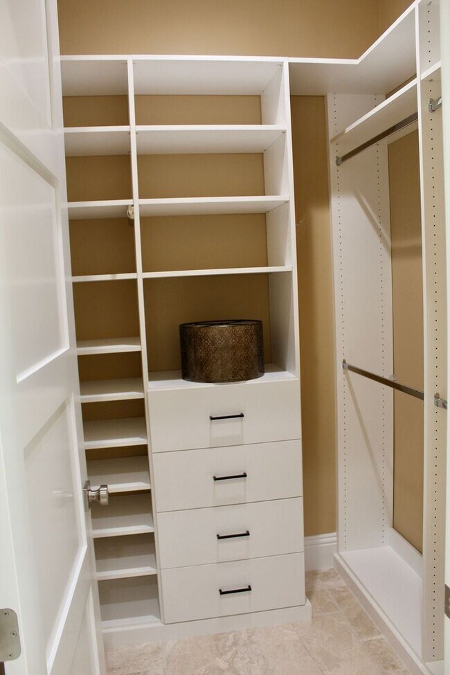 Building Photo - Fully Furnished 3 Bedroom, 3.5 Bath Home with Stunning Intracoastal views with dock