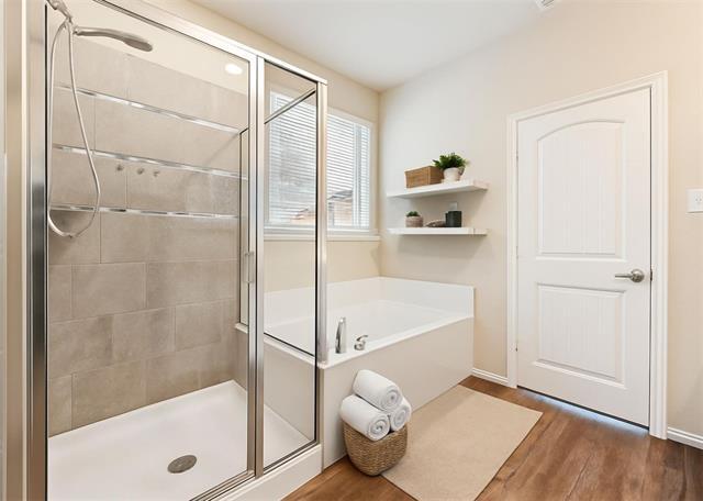 Building Photo - 2145 Barx Dr